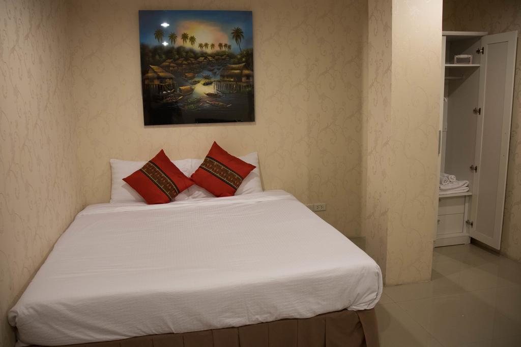 Hotel Sn Court à Chiang Mai Extérieur photo