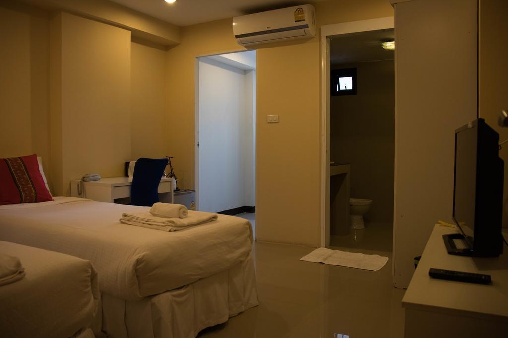 Hotel Sn Court à Chiang Mai Extérieur photo