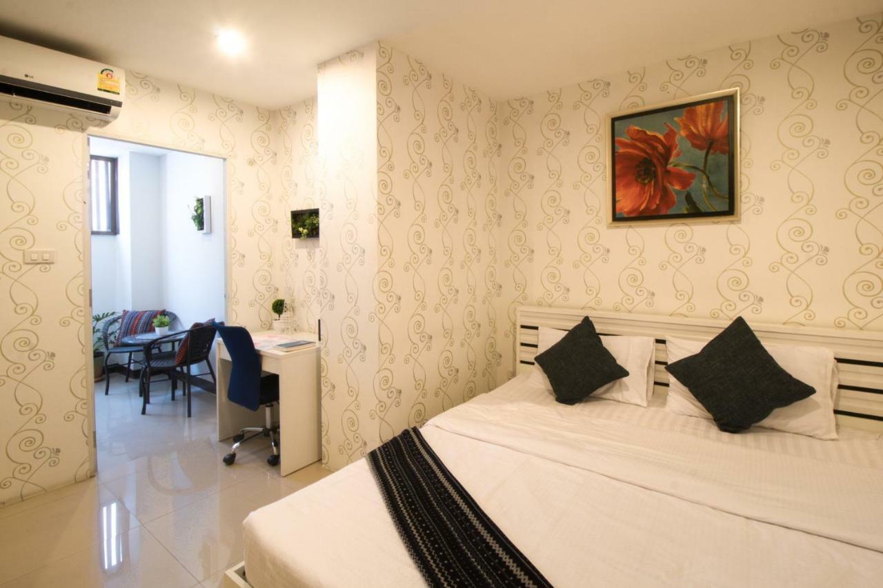 Hotel Sn Court à Chiang Mai Extérieur photo