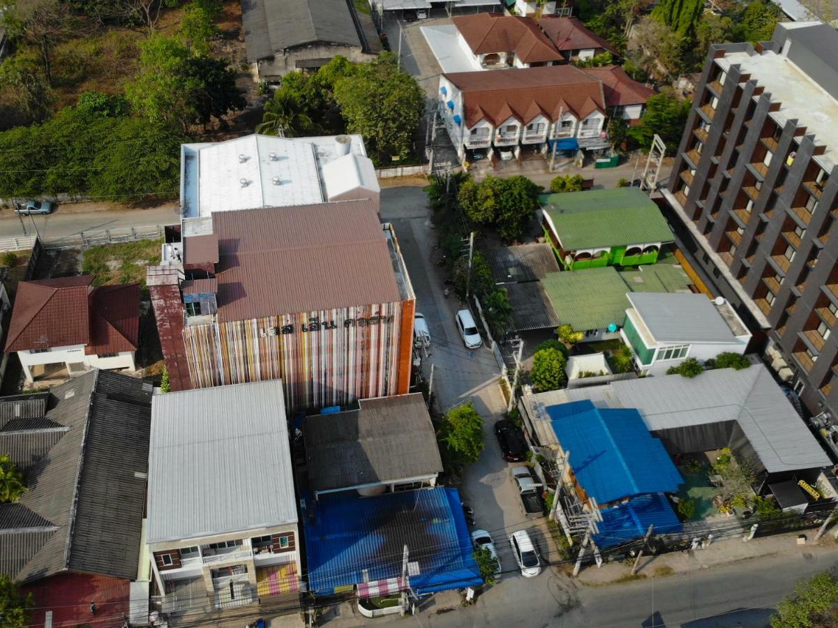 Hotel Sn Court à Chiang Mai Extérieur photo