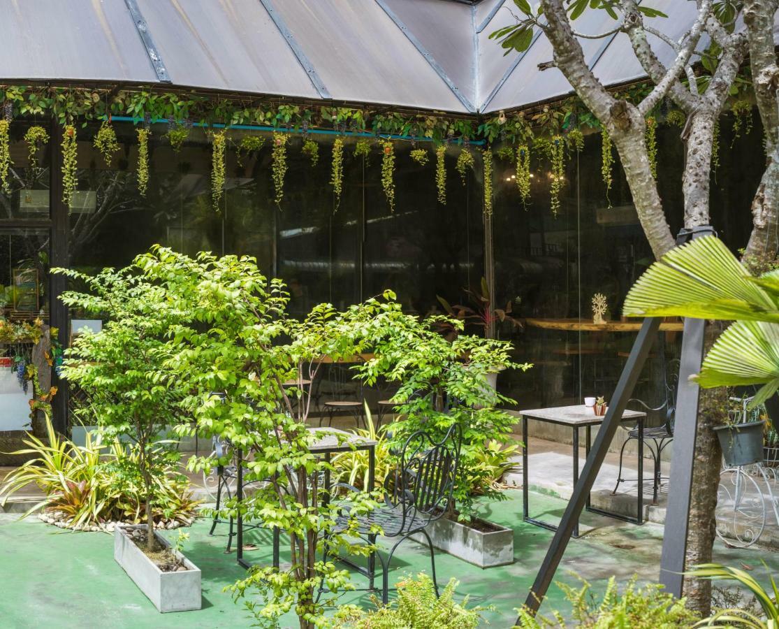 Hotel Sn Court à Chiang Mai Extérieur photo