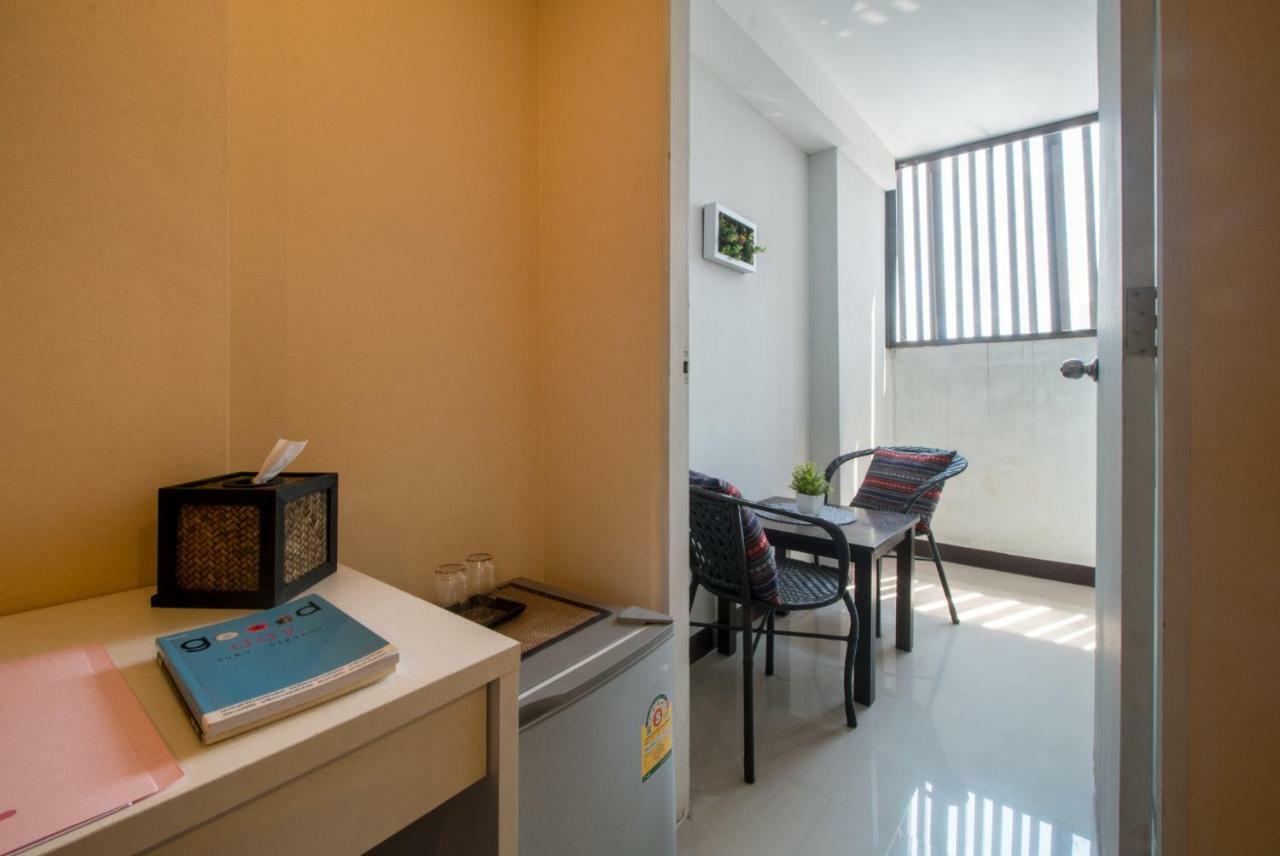 Hotel Sn Court à Chiang Mai Extérieur photo